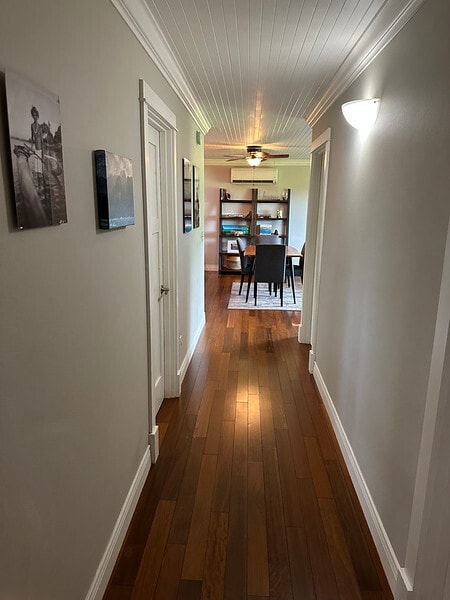 Building Photo - 4614 Haleilio Rd