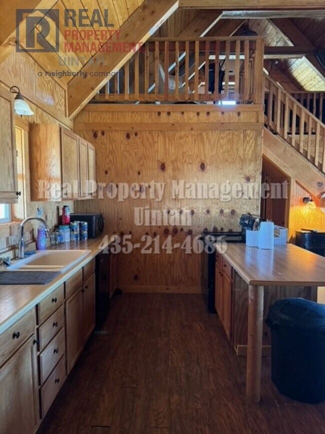 Building Photo - 18636 S Big Buck