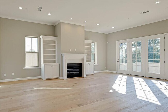 Building Photo - 25242 Calhoun Creek Dr