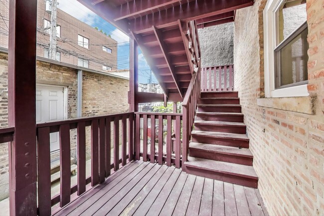 Building Photo - 1131 W Taylor St