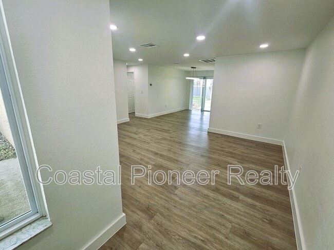 Building Photo - 12218 Shadow Ridge Blvd