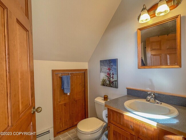 Building Photo - 59900 Winter Wren Ct