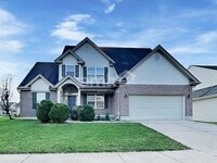 Building Photo - 5671 Longbow Dr