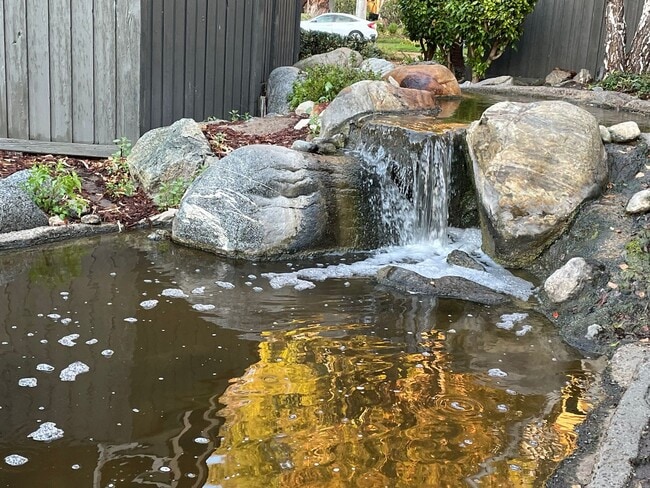 Building Photo - Unique Condo In Irvine
