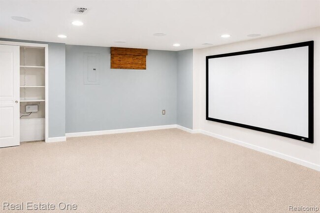 Building Photo - 1141 Sandy Ridge Dr