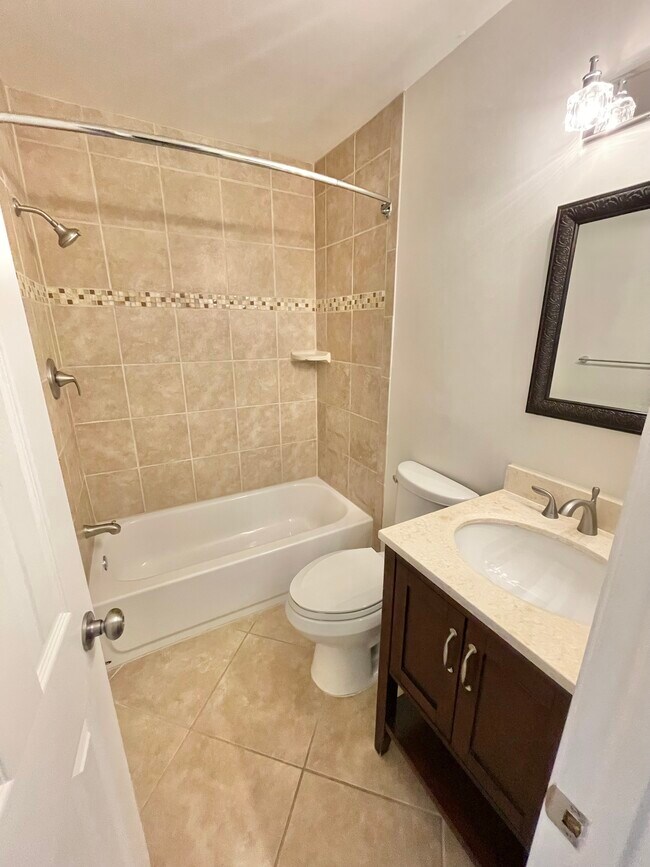 Building Photo - 1661 Westwind Way