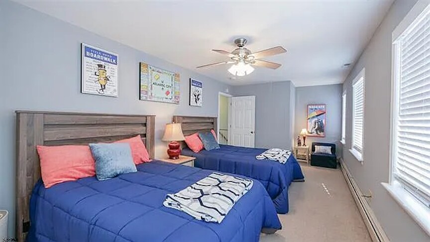 Building Photo - 10 N Adams Ave