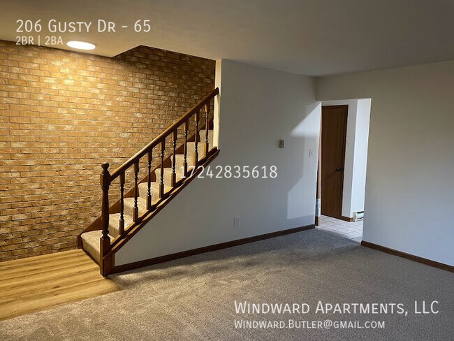 Building Photo - 206 Gusty Dr