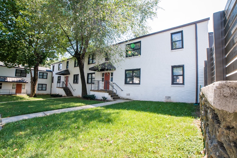 Building Photo - 1601 Herman St