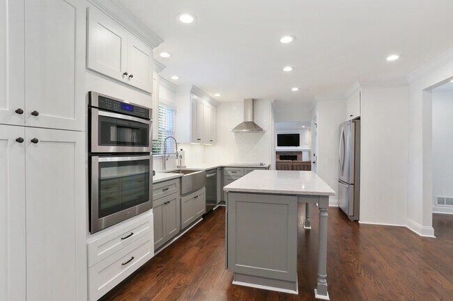 Building Photo - 6953 Ayers Ct NW