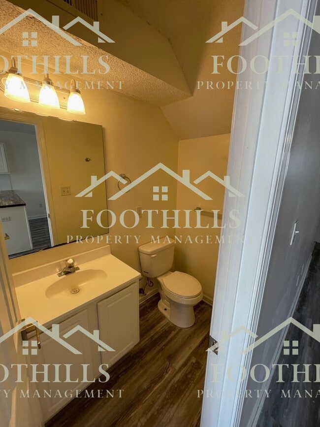 Building Photo - 112 Brook Allen Dr