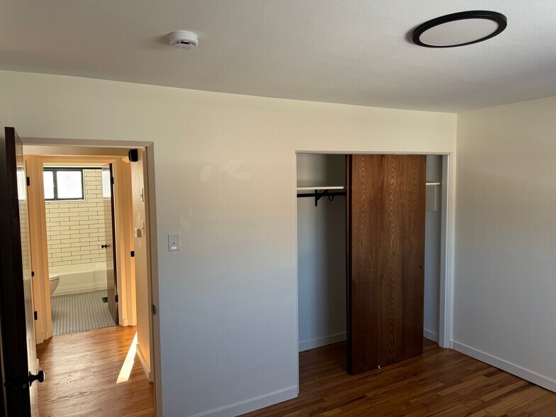 front bedroom closet - 3948 Brittany Cir