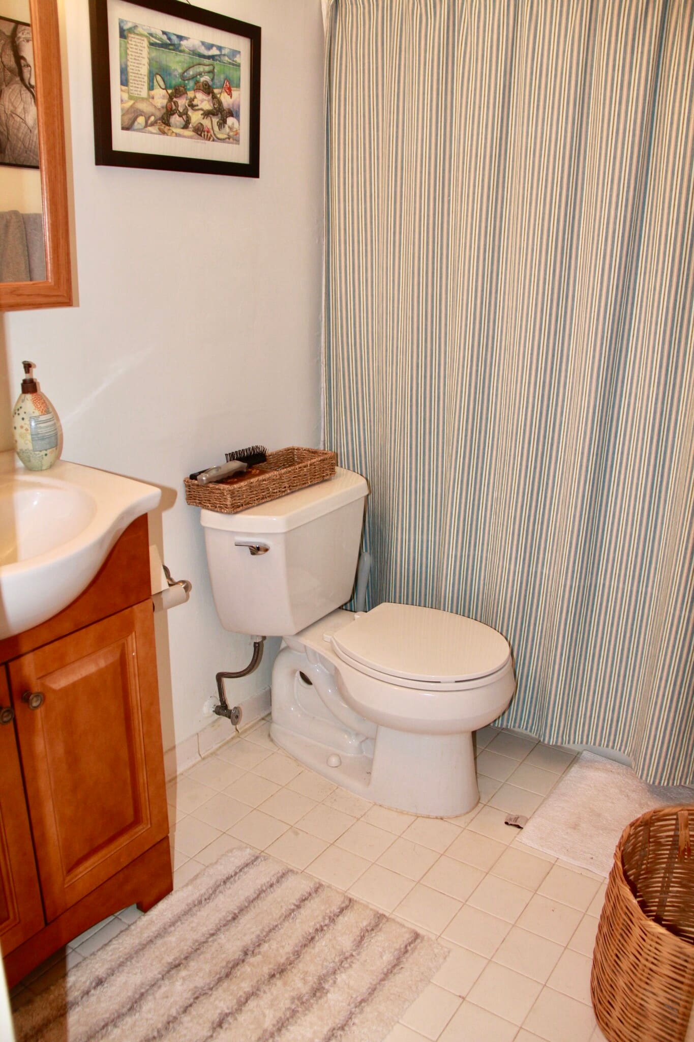 bathroom - 11606 Vantage Hill Rd