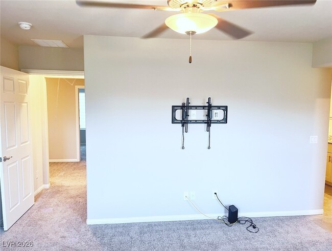 Building Photo - 4461 Lantern Point Ave