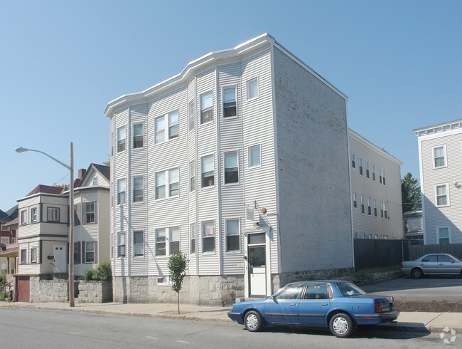 Building Photo - 59 Tremont St