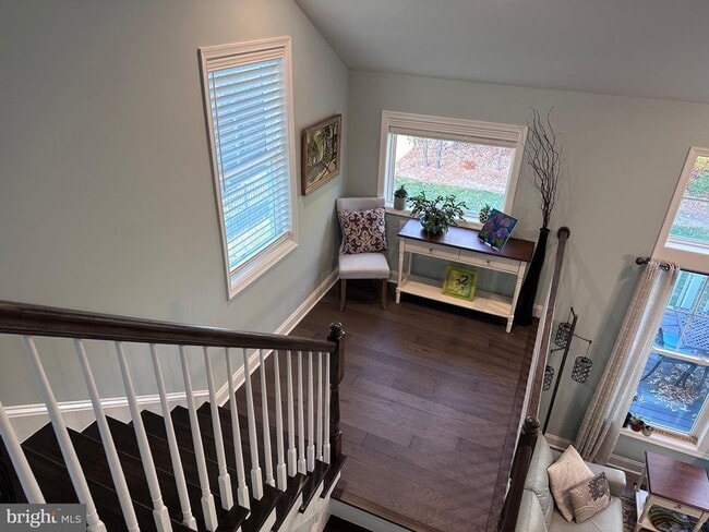 Building Photo - 33842 Darlington St