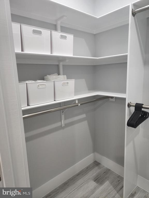 Building Photo - 255 S Pickett St