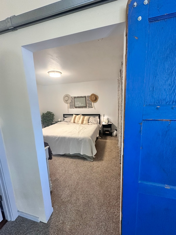 Building Photo - 5634 Locust Ln