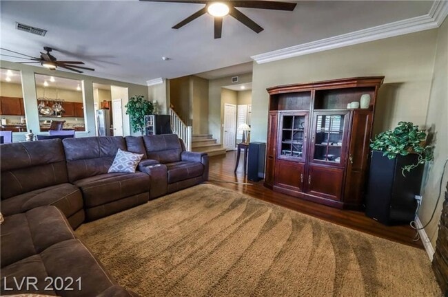 Building Photo - 2521 Stanwood Ave