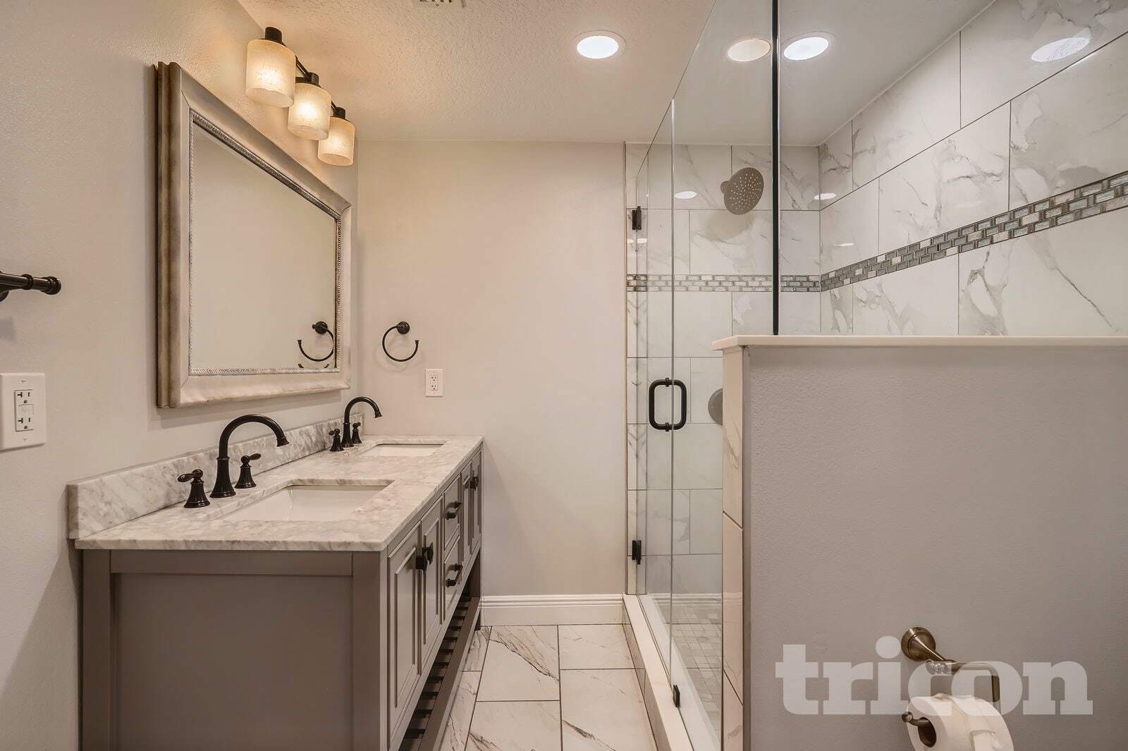 Building Photo - 5285 86th Ave