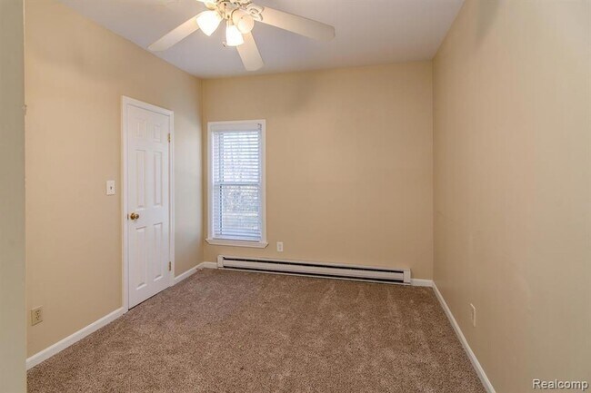 Building Photo - 9798 Mcgregor Rd