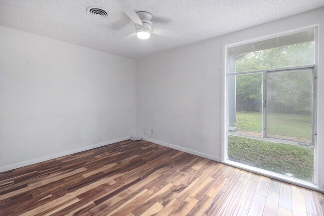 Building Photo - 5304 Halwill Pl