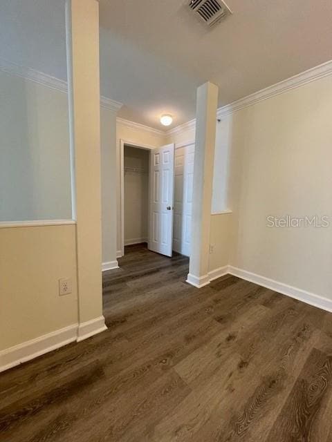 Building Photo - 18319 Bridle Club Dr