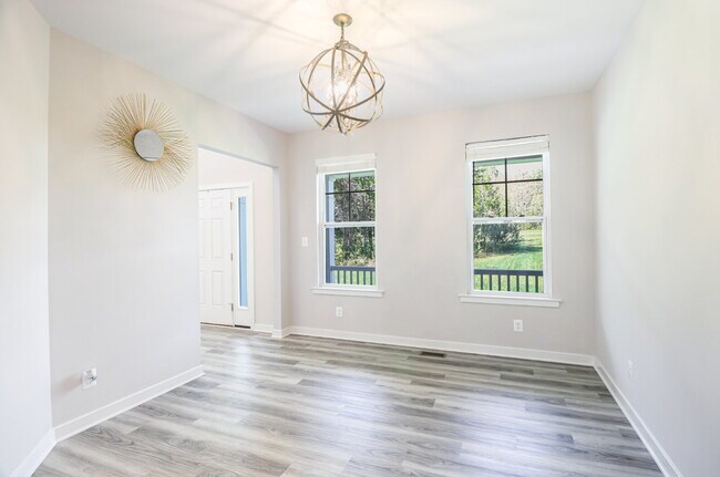 Building Photo - Now Available for Lease – Executive Home i...