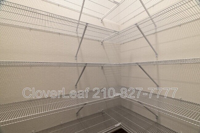 Building Photo - 4139 Trail de Paris