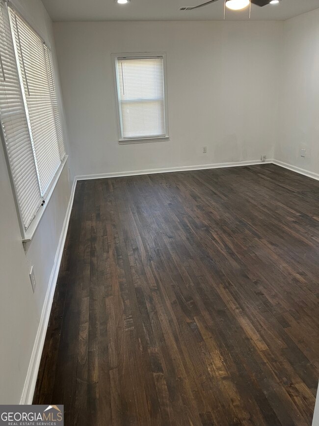 Building Photo - 2158 Beecher Rd SW