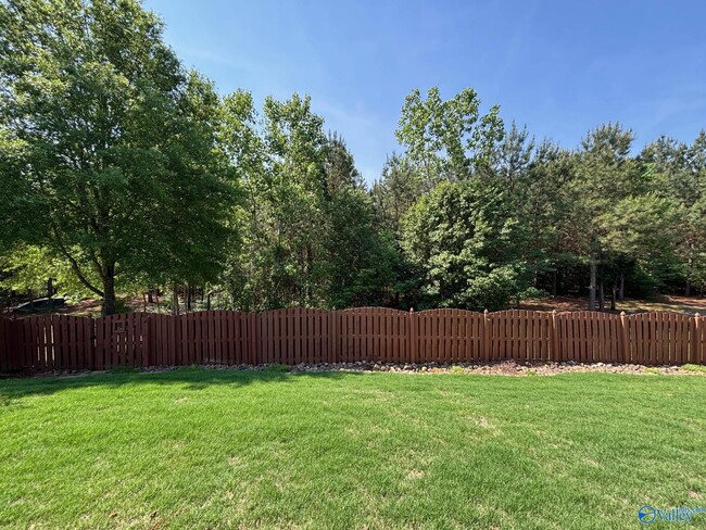 Building Photo - 15110 Lakeside Trail SW