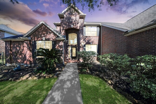 Building Photo - 18330 Enchanted Rock Trail