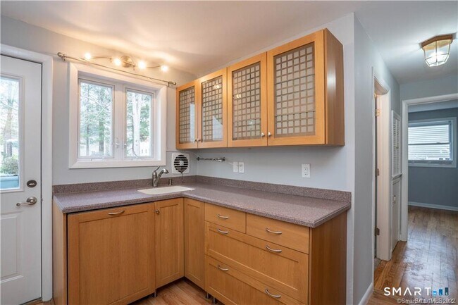 Building Photo - 34 John Smith Dr