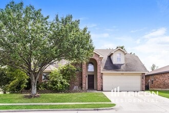 Building Photo - 3454 Charing Cross Rd