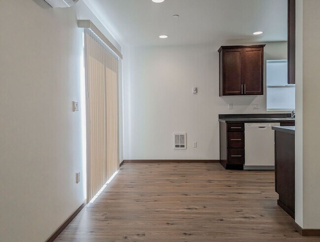 Building Photo - 4712 88th St NE