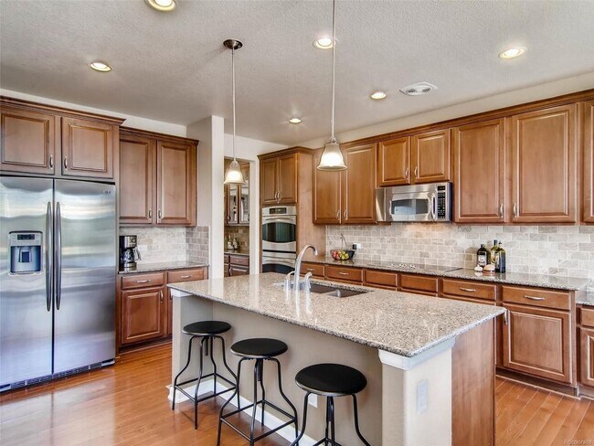 Building Photo - 10732 Hillsboro Cir