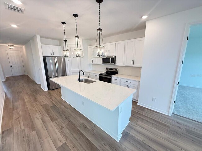 Building Photo - 2653 Broadwing St