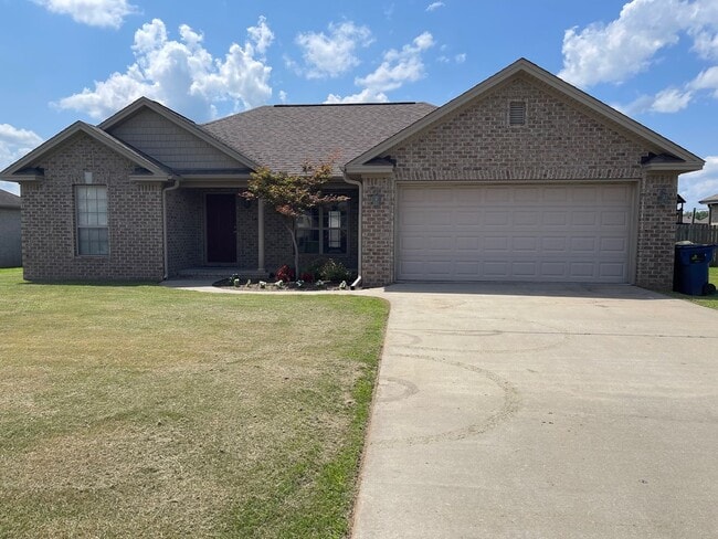 Primary Photo - 2415 Bluestone Dr