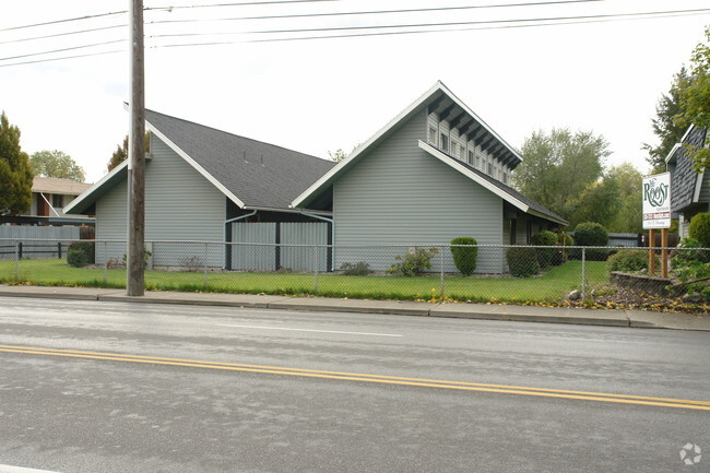 Building Photo - The Roost Apartments