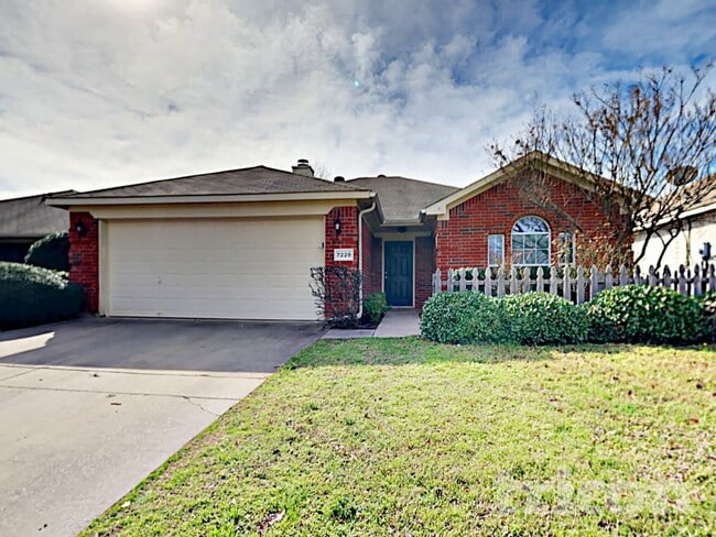 Building Photo - 7228 Retriever Ln