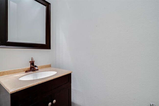 Building Photo - 3756 Top Rock Ln