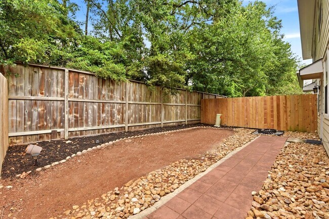 Building Photo - 78 N Camellia Grove Cir