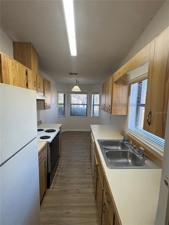 Building Photo - 15 Prosperity Ln