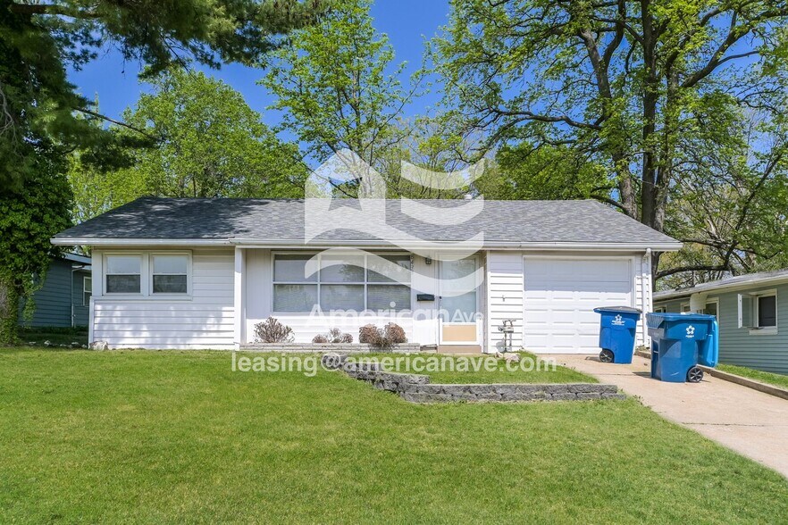 Building Photo - 8433 Engler Ave