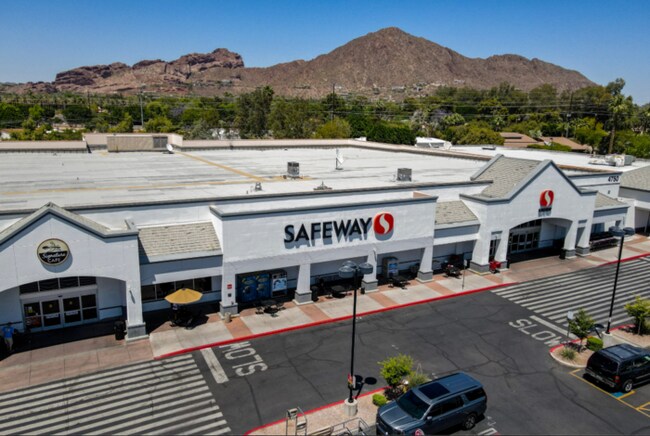 Building Photo - 3Bed/2.5Bath Townhouse at 24th St/Thomas! Ready for Immediate Move-In!