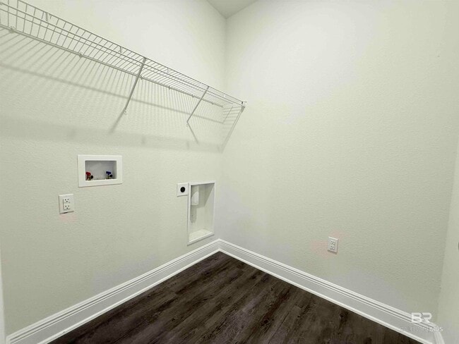 Building Photo - 30837 Semper Dr