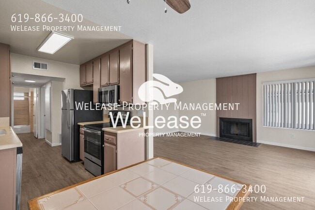 Building Photo - 450 W Vermont Ave