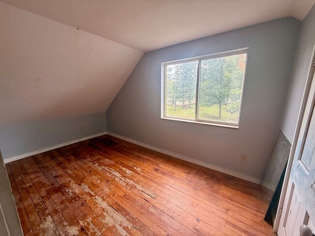 Building Photo - 3 Bed 1 Bath Single Family Home in Wausau