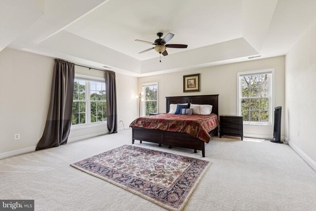 Building Photo - 26368 Strathaven Ct