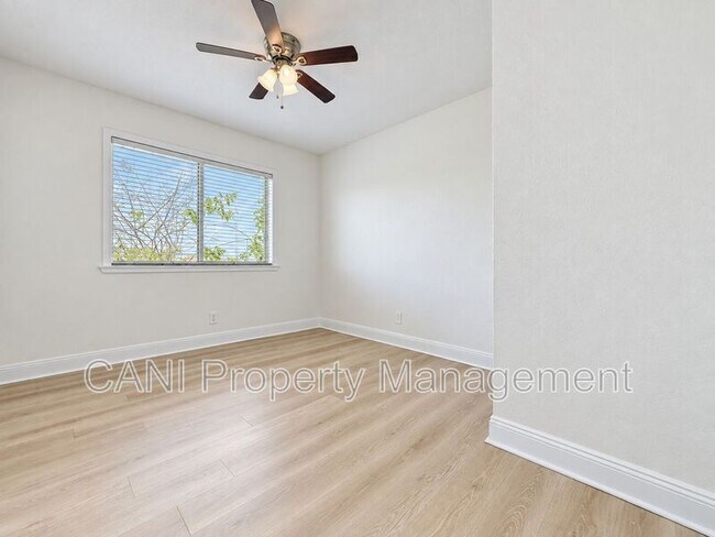 Building Photo - 2714 W Palmetto St